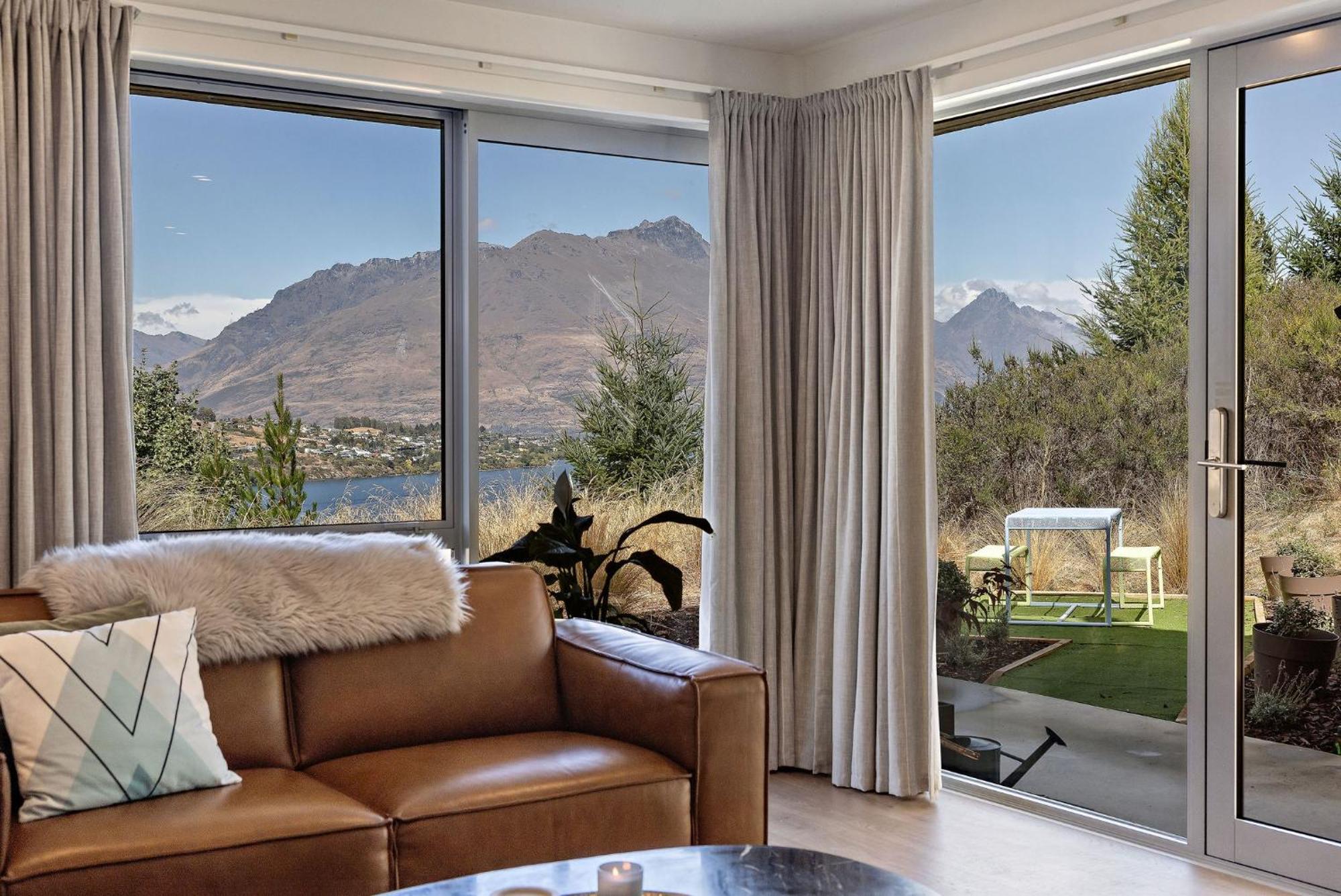Lakeside Mountain Haven Queenstown Dış mekan fotoğraf